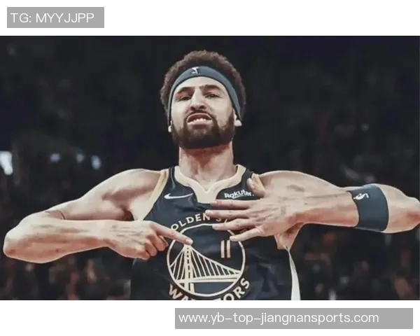 克莱上半场状态低迷仅得5分三分球命中率惨淡 克莱上半场状态低迷仅得5分三分球命中率惨淡