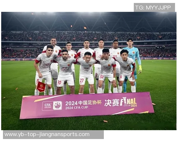 全北现代逆转光州FC夺韩足协杯冠军成为本赛季国内赛事双冠王 全北现代逆转光州FC夺韩足协杯冠军成为本赛季国内赛事双冠王