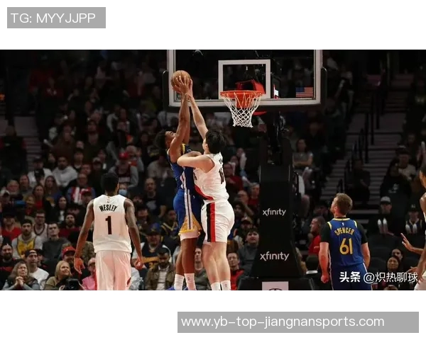 比尔首场比赛表现出色9投6中贡献12分2篮板1抢断1盖帽正负值5展现实力 比尔首场比赛表现出色9投6中贡献12分2篮板1抢断1盖帽正负值5展现实力