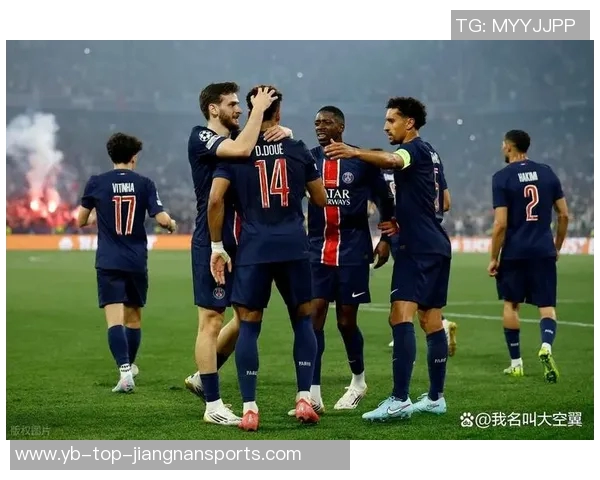 巴黎公布洲际杯决赛阵容登贝莱和马尔基尼奥斯重返球队杜埃入选引关注 巴黎公布洲际杯决赛阵容登贝莱和马尔基尼奥斯重返球队杜埃入选引关注