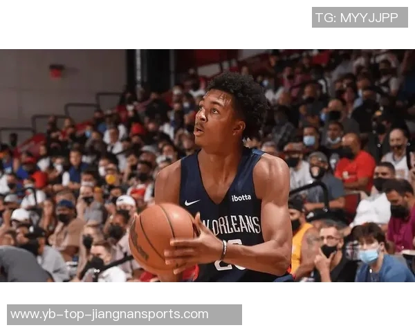 墨菲表现惊艳19投10中斩获27分8篮板5助攻三分球更是15投7中引发球队关注