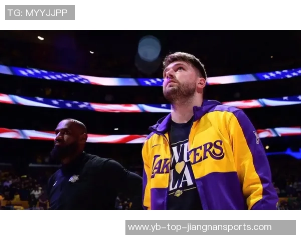 湖人全队22失误仍能取胜詹姆斯东契奇失误频繁76人表现更差